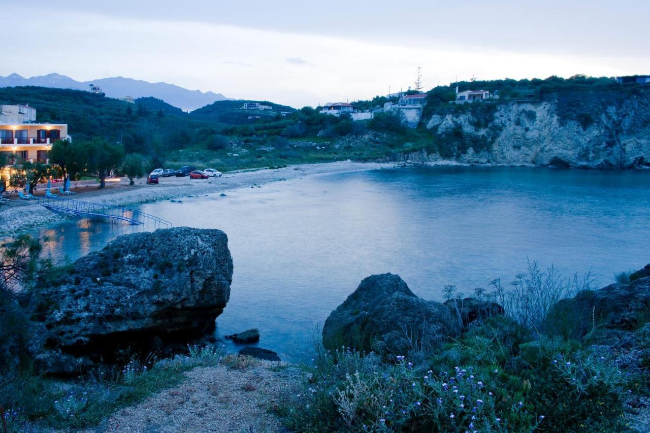 Sia'S Sea House Villa Almirída Kültér fotó