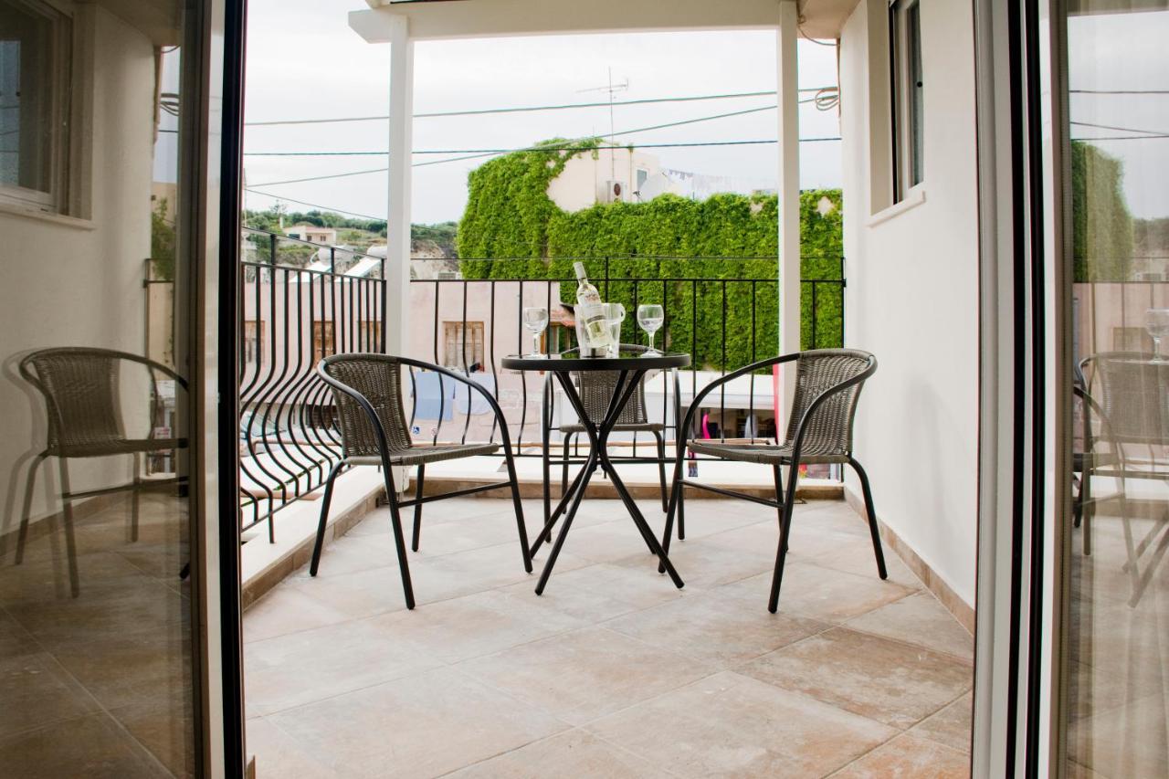 Sia'S Sea House Villa Almirída Kültér fotó